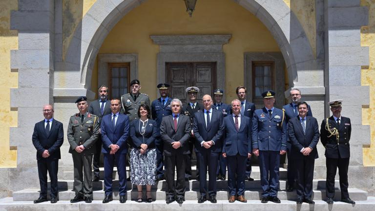 ΝΙΚΟΣ ΔΕΝΔΙΑΣ ΙΤΑΛΙΑ