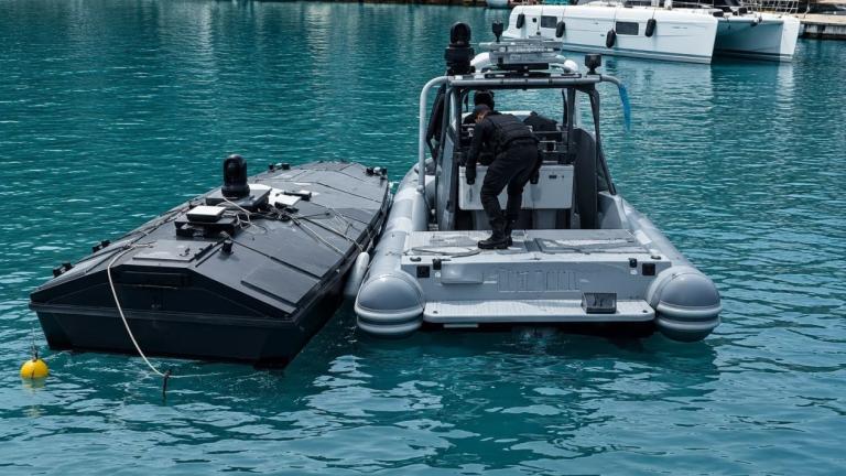 θαλασσιο drone
