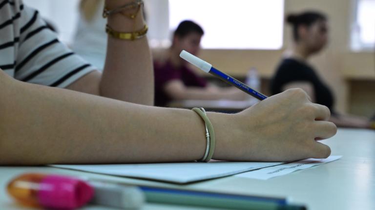 Πανελλήνιες: Αυτά είναι τα θέματα της Νεοελληνικής Γλώσσας για τα ΓΕΛ