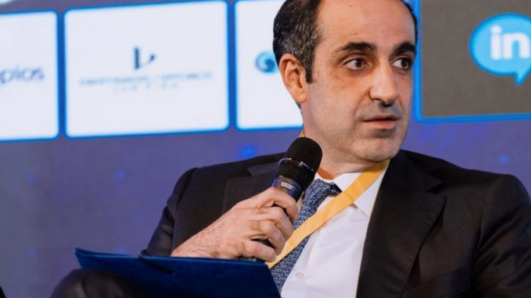Ο Γρηγόρης Δημητριάδης σπάει τη σιωπή του: Τι λέει για ΝΔ, Σαμαρά, Ανδρουλάκη, υποκλοπές και διαπλοκή