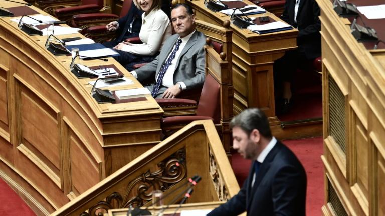 αδωνις και ανδρουλακης