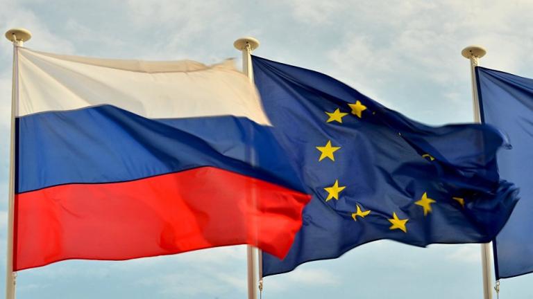 Η ΕΕ εξετάζει απευθείας συνομιλίες με τον Πούτιν για τον πόλεμο στην Ουκρανία