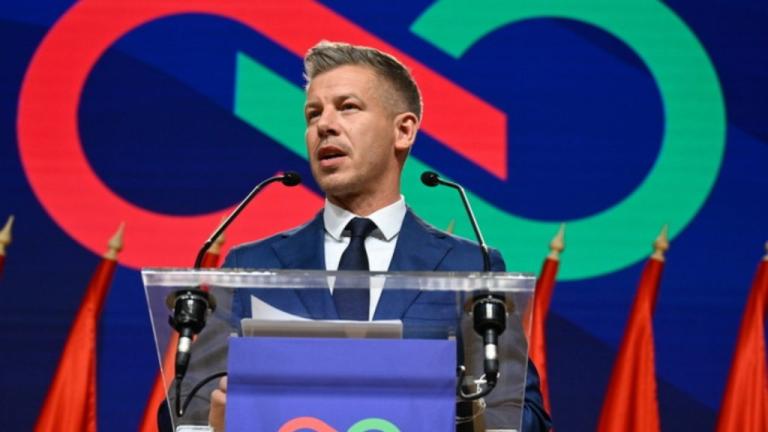πετερ μαγιαρ
