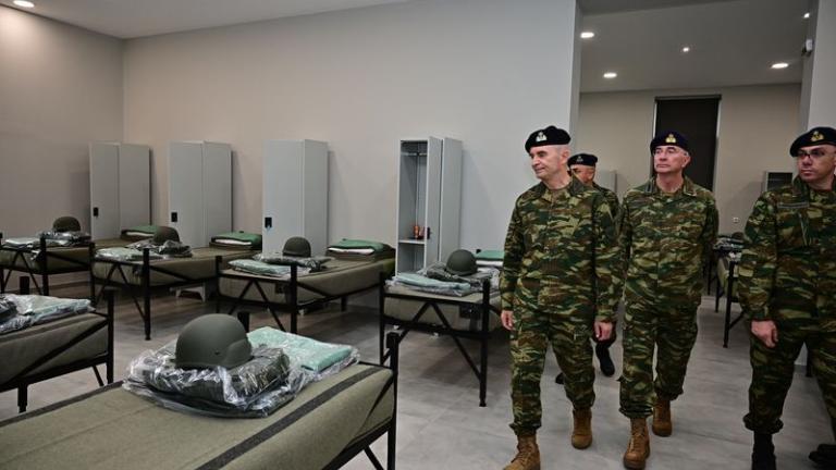 Α/ΓΕΣ Αντιστράτηγος Γ.Κωστίδης: Ολοκλήρωση της κατατάξεως των πρώτων εθελοντριών στρατιωτικής θητείας – Επίσκεψη στο ΚΕΝ Λαμίας  