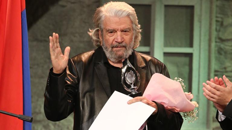 Πέθανε ο σπουδαίος ηθοποιός Άγγελος Αντωνόπουλος