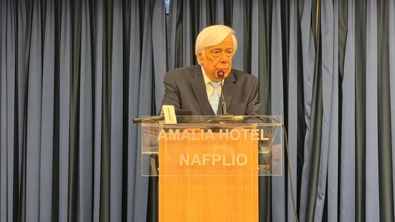 Προκόπης Παυλόπουλος: Το σύνδρομο των πλεονασμών ως διαβρωτική παθογένεια της κυβερνητικής πρότασης αναθεώρησης του Συντάγματος