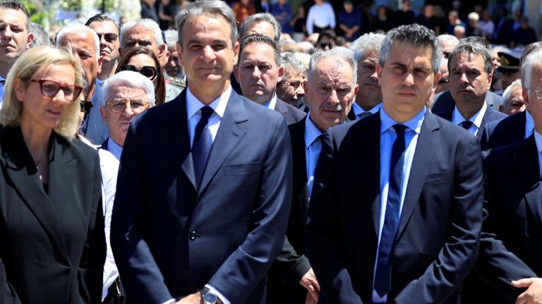 Κόρινθος: Συγκίνηση στην κηδεία του Νίκου Ταγαρά – Επικήδειος από τον Κυριάκο Μητσοτάκη