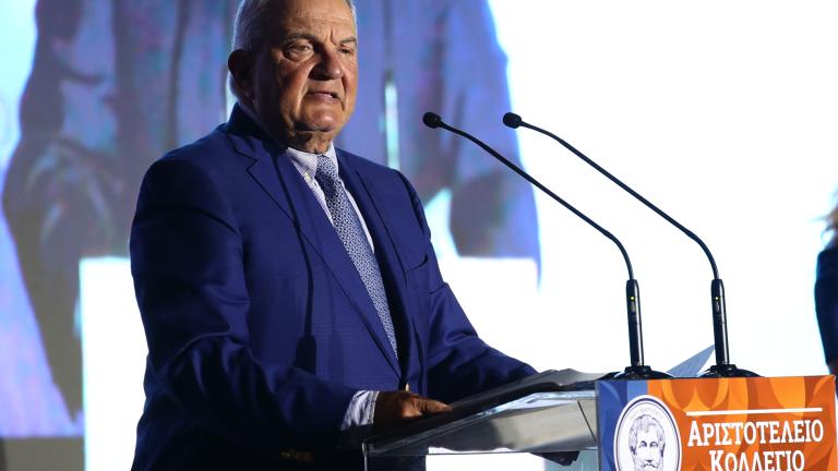 ΟΜΙΛΙΑ ΤΟΥ ΠΡΩΗΝ ΠΡΩΘΥΠΟΥΡΓΟΥ ΚΩΣΤΑ ΚΑΡΑΜΑΝΛΗ ΣΤΗ ΤΕΛΕΤΗ ΑΠΟΦΟΙΤΗΣΗΣ ΤΟΥ ΑΡΙΣΤΟΤΕΛΕΙΟΥ ΚΟΛΕΓΙΟΥ ΣΤΗ ΘΕΣΣΑΛΟΝΙΚΗ