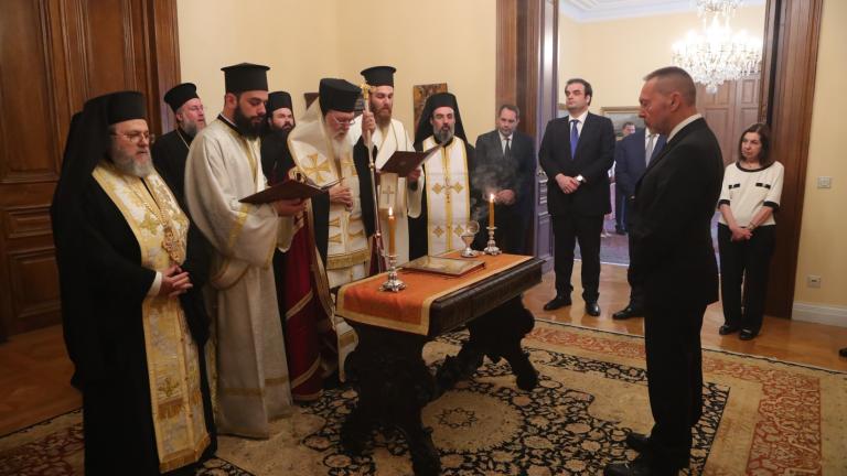 Ορκίστηκε για νέα θητεία στην Τράπεζα της Ελλάδος ο Γιάννης Στουρνάρας