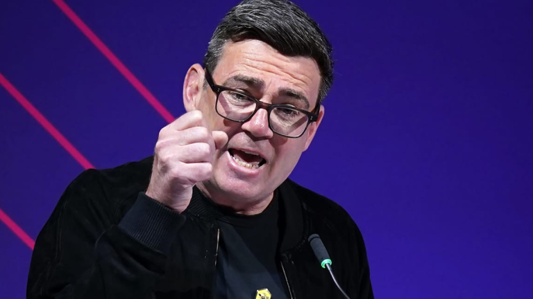 Βρετανία: Ο Άντι Μπέρναμ ανακοίνωσε και επίσημα την υποψηφιότητά του για την ηγεσία των Εργατικών