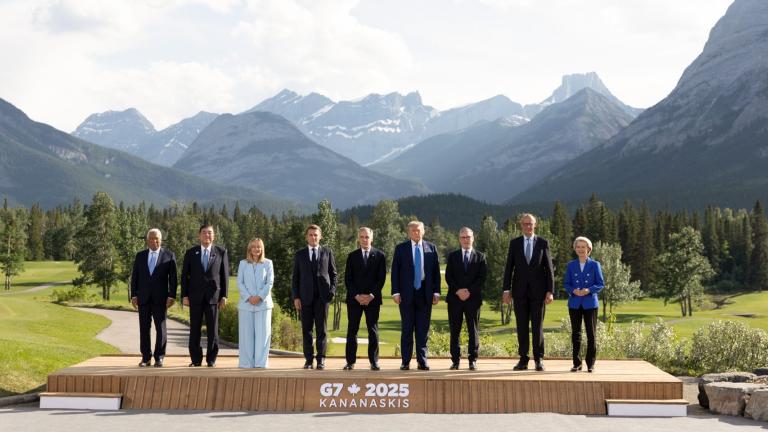 g7