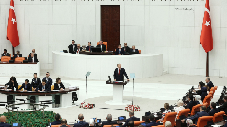 Τουρκικά ΜΜΕ επιβεβαιώνουν τη μετάθεση του νομοσχεδίου της «Γαλάζιας Πατρίδας» για τον Οκτώβριο