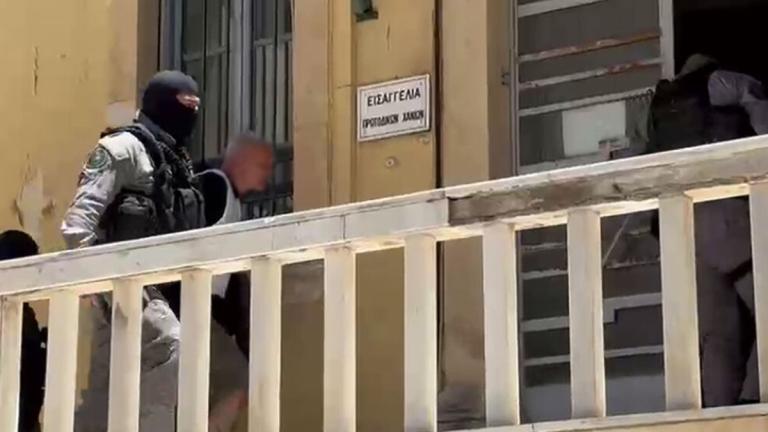 λεβεντακη