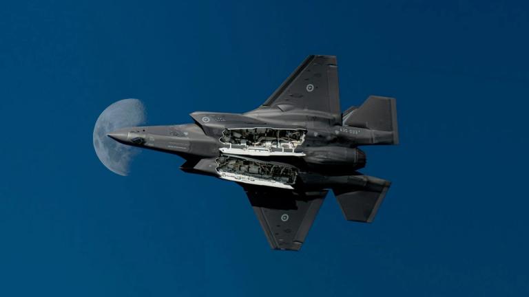 f35