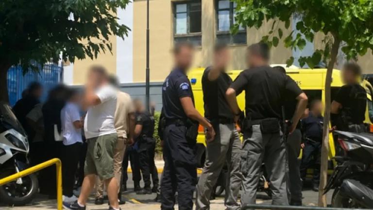 Ανθρωποκυνηγητό στην Ευελπίδων: Οδηγός παρέσυρε και εγκατέλειψε αιμόφυρτο τον αντίδικό του μετά από δικαστική απόφαση