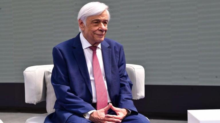 Ο Προκόπης Παυλόπουλος στον Γιώργο Λιάνη: «Η εκτελεστική εξουσία είναι δυστυχώς παντοδύναμη»