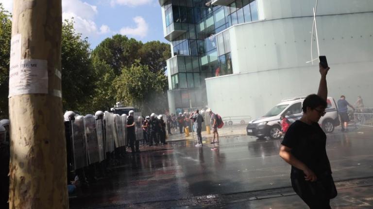 αλβανια διαδηλωσεις