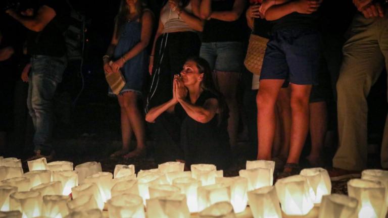 Οκτώ χρόνια από τη φονική πυρκαγιά στο Μάτι – Συγκίνηση στις εκδηλώσεις μνήμης