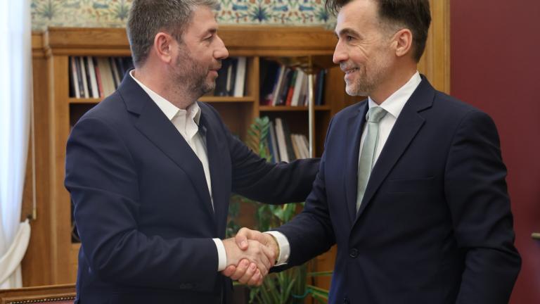 Στην Κοινοβουλευτική Ομάδα του ΠΑΣΟΚ εντάχθηκε ο Μιχάλης Χουρδάκης 