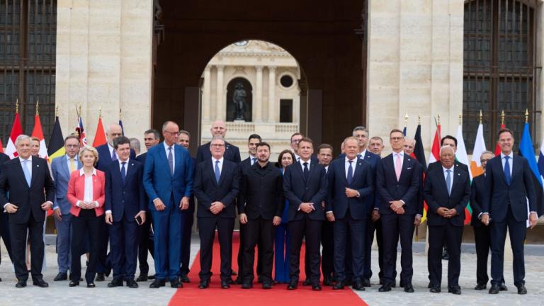 Παρίσι: Νέες στρατιωτικές δεσμεύσεις της «Συμμαχίας των Προθύμων» υπέρ της Ουκρανίας