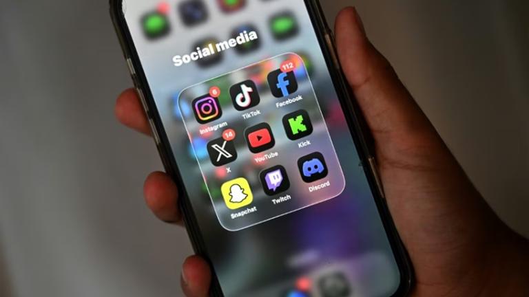 socila media