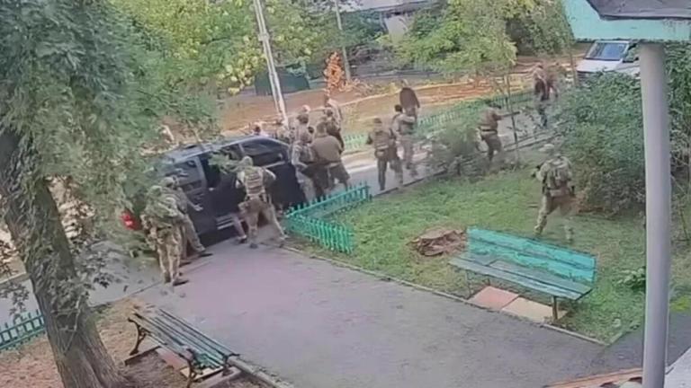 Ουκρανία: Έρευνα και κυρώσεις Ζελένσκι μετά την ένοπλη σύγκρουση SBU–GUR στο Κίεβο