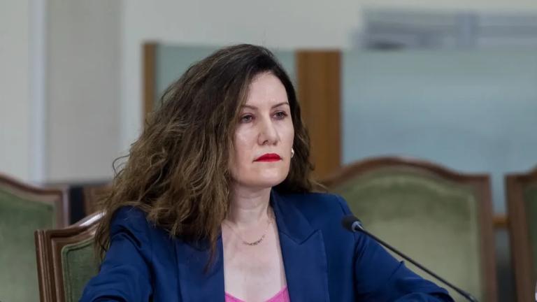 Αλβανία: Ένταλμα σύλληψης για την αρχηγό των Μυστικών Υπηρεσιών για διαφθορά