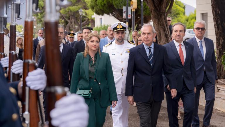 Θ. Δαβάκης: Στην τελετή αποκαλυπτηρίων της προτομής του Ναυάρχου Άστιγξ και του Μνημείου για το πολεμικό πλοίο «ΚΑΡΤΕΡΙΑ» στην Ιτέα