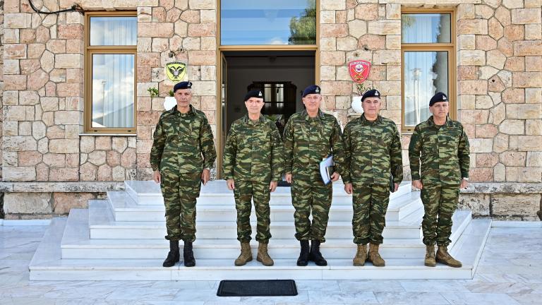 Α/ΓΕΣ Αντιστράτηγος Γ. Κωστίδης: Στη Σχολή Πεζικού για τα νέα στελέχη του Πεζικού και για τον οδικό χάρτη εισαγωγής καινοτόμων τεχνολογιών στο Στρατό Ξηράς 