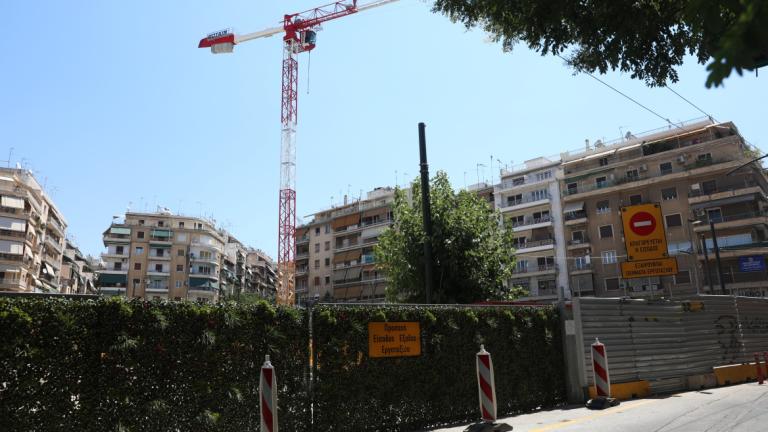 Μετρό Κυψέλης: Δεσμεύσεις Ταχιάου στη Βουλή για πλήρη αποκατάσταση των ζημιών