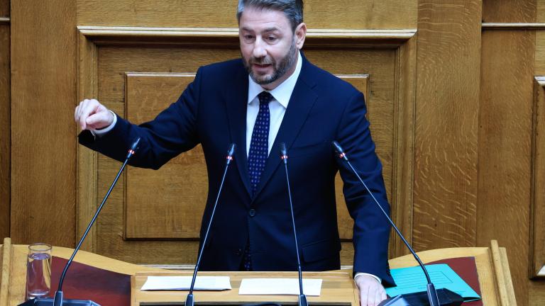 νικος ανδρουλακης