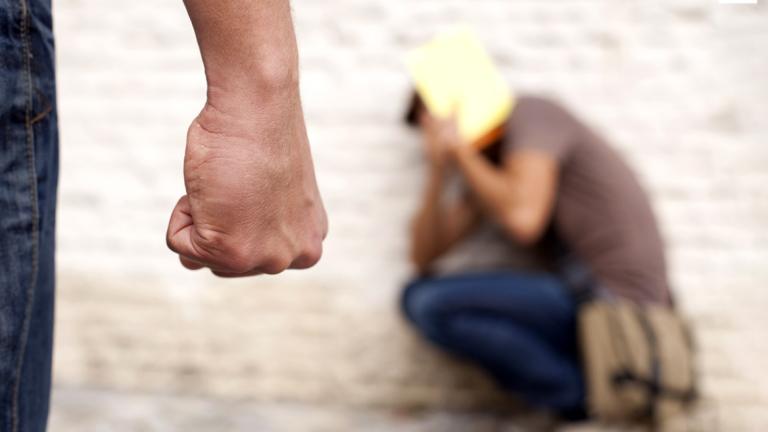 Βριλήσσια: Σοβαρός τραυματισμός 14χρονου από επίθεση συμμαθητή του – Έρευνα των Αρχών μετά από μήνυση του πατέρα
