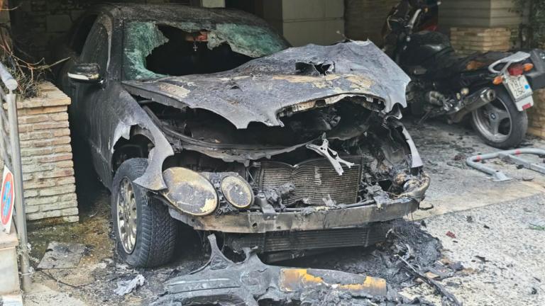 Νύχτα εμπρηστικών επιθέσεων σε Ζωγράφου και Γαλάτσι