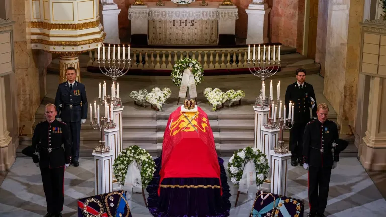Νορβηγία: Με τιμές η κηδεία του βασιλιά Χάραλντ Ε΄ — Παρών ο Κωνσταντίνος Τασούλας