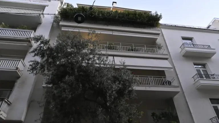 Θάνατος Μαζωνάκη: Μίλησε ο οδηγός ταξί που τον μετέφερε στο ιατρείο – Τι είπε για την ώρα άφιξης