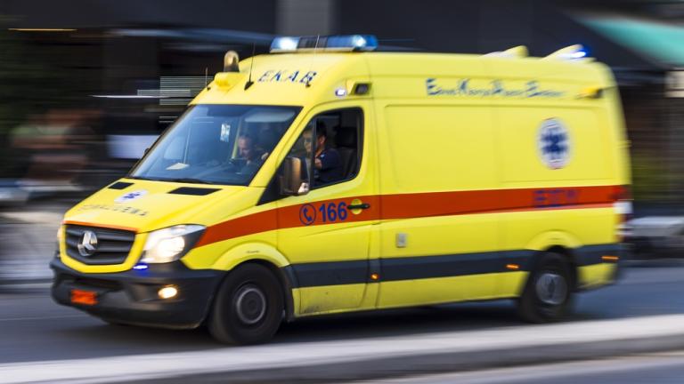 Γλυφάδα: Τρεις νεκροί και δύο σοβαρά τραυματίες σε σφοδρό τροχαίο στη λεωφόρο Ποσειδώνος