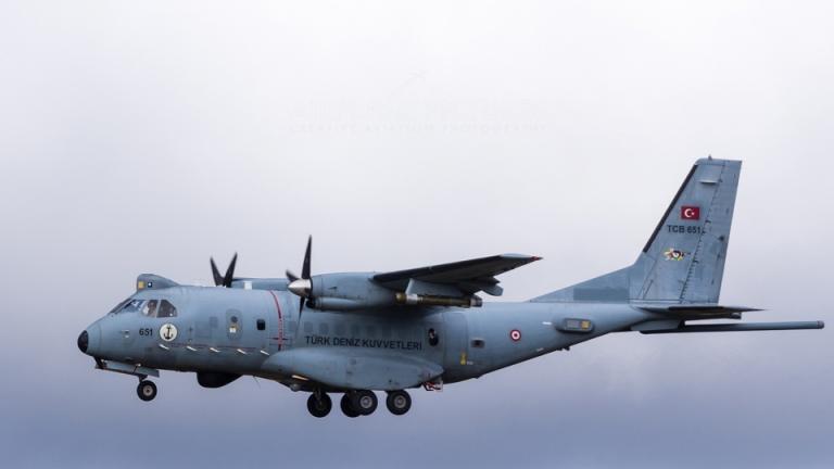 CN-235 τουρκικα