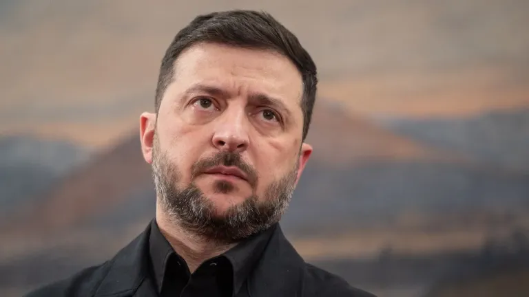 Ζελένσκι: «Οι Ρώσοι είναι έτοιμοι να διαπραγματευτούν» – Το μήνυμα των απεσταλμένων του Τραμπ