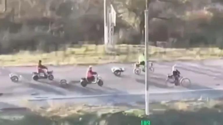Ουκρανία: Ρωσικός αποκλεισμός και επικίνδυνες διαφυγές στην κατεχόμενη Ολέσκι — Ανεφοδιασμός αμάχων με drones