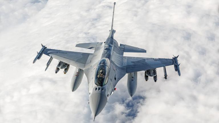 f16