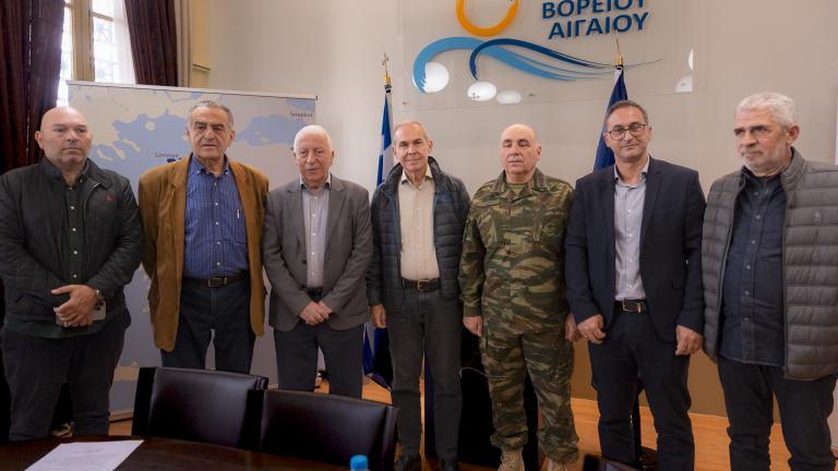 Επίσκεψη Θ. Δαβάκη στην 98 ΑΔΤΕ: Αναδρομική αύξηση 20% στο επίδομα των στρατιωτικών κτηνιάτρων