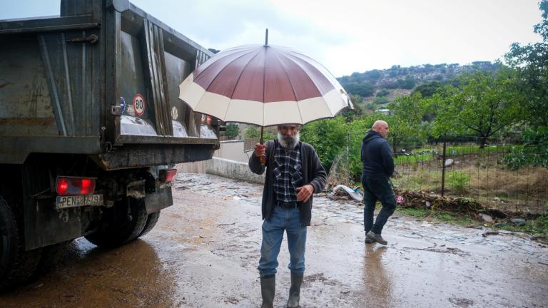 Κακοκαιρία στην Κρήτη: Μήνυμα του 112 σε όλο το νησί – Κλειστοί δρόμοι και σχολεία, δεμένα πλοία