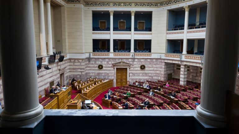 Social media: Ψηφίστηκε η απαγόρευση για παιδιά κάτω των 15 ετών από την 1η Ιανουαρίου 2027 – Πώς θα εφαρμοστεί