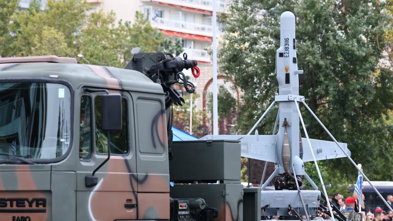 Θεσσαλονίκη: Μεγαλειώδης παρέλαση με συμβολισμούς και μηνύματα προς κάθε κατεύθυνση