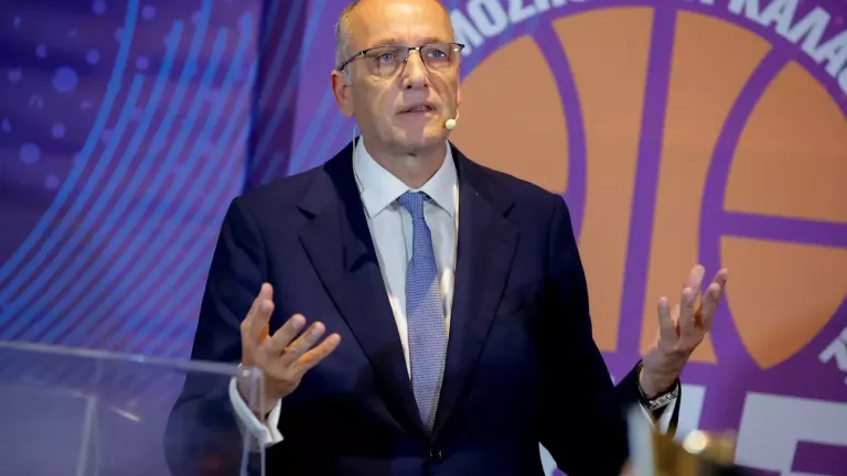 Σεισμός στο ελληνικό μπάσκετ: Πληροφορίες για έξι εντάλματα σύλληψης, μεταξύ αυτών και για τον Βαγγέλη Λιόλιο