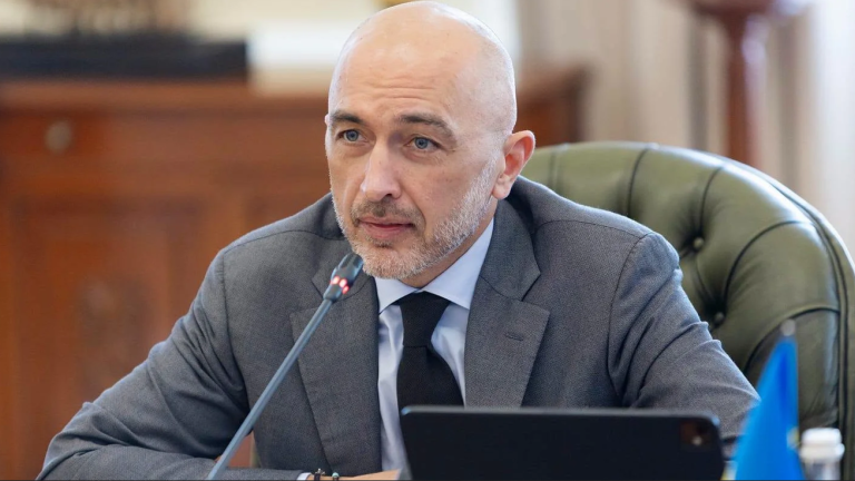 Ουκρανία: Έρευνες για διαφθορά στην Κεντρική Τράπεζα – Στο επίκεντρο ο διοικητής Αντρίι Πίσνι