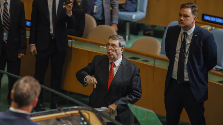 Επεισόδιο Κούβας και ΗΠΑ στον ΟΗΕ για το εμπάργκο: «Είσαι ψεύτης», φώναξε ο Κουβανός ΥΠΕΞ στον Αμερικανό πρέσβη