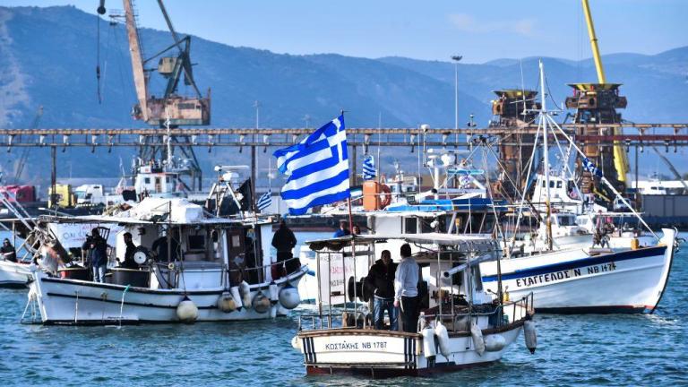 Αλιείς: Αναστέλλουν προσωρινά τις κινητοποιήσεις – Προειδοποιούν για δυναμικότερες αντιδράσεις