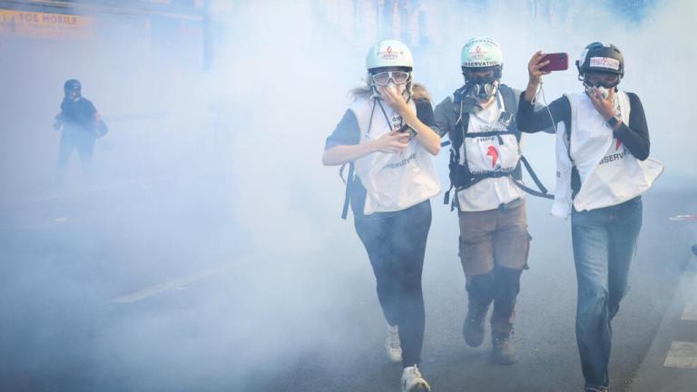 Γαλλία: Πάνω από 210 τραυματίες μαθητές και χιλιάδες προσαγωγές – Νέες κινητοποιήσεις την Τρίτη