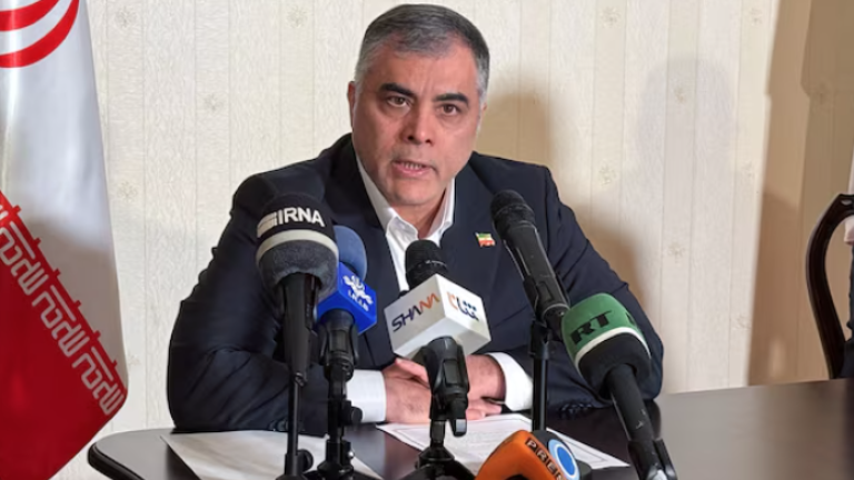 Παραίτηση του υπουργού Πετρελαίου του Ιράν – Αναλαμβάνει υπηρεσιακός ο επικεφαλής της NIOC